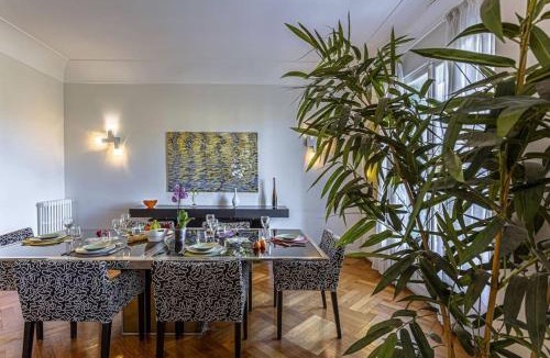 Gambetta Apartment | VICTOR HUGO - Beautiful Apartment - View over Garden