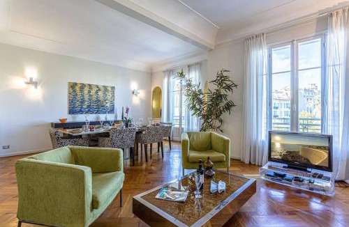 Gambetta Apartment | VICTOR HUGO - Beautiful Apartment - View over Garden