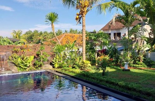 Kalibukbuk Villa | vila bukit sari