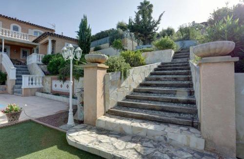 Frejus Villa | Villa élégante à Fréjus, Piscine