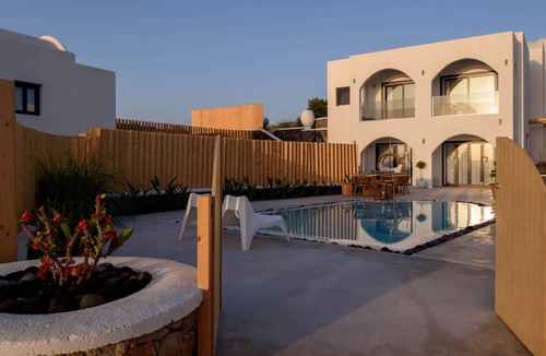 Exo Gialos Villa | Villa ∙ 3 bedrooms ∙ 6 guests