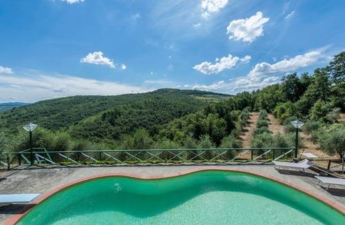 Castellina in Chianti Villa | Villa ∙ 3 bedrooms ∙ 6 guests