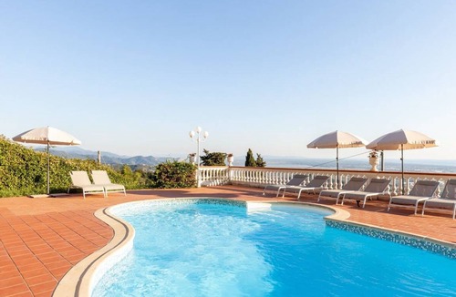 Corsanico Villa | Villa ∙ 3 bedrooms ∙ 8 guests