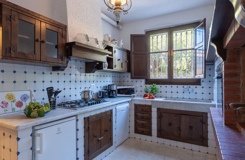 Corsanico Villa | Villa Ai Venti 8, Emma Villas