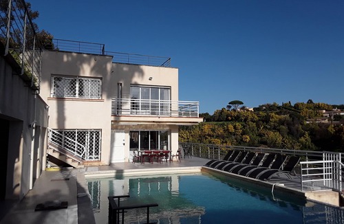 Vallauris Villa | Villa Alamp-Super Cannes-Sea view-min 4 nts-4 up 7 rooms-roof top- swimming pool