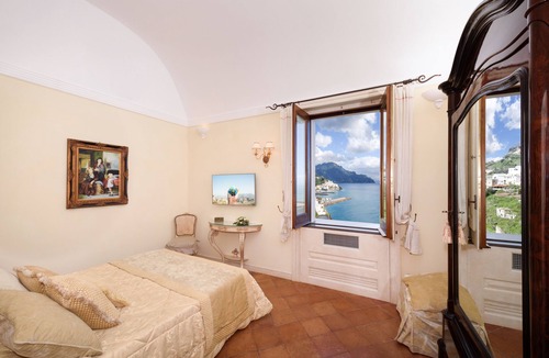 Vettica House | Villa Alba d' Oro - Historic Luxury Villa