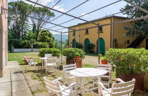 Arezzo Villa | Villa Albergotti - Small House