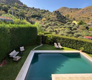 Taormina Villa | Villa Almond