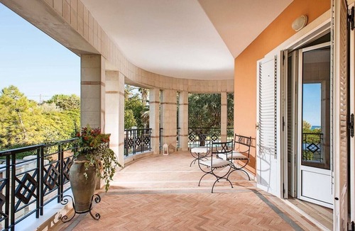 San Lorenzo Villa | Villa Anji - 14 Guests - near the sea