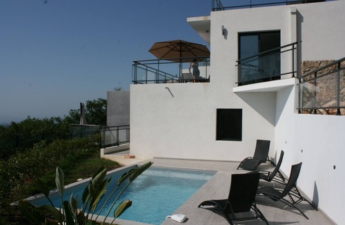Saint-Jeannet Apartment | Villa Apartments, private garden and pool, panoramic sea view