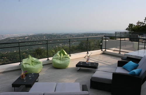 Saint-Jeannet Apartment | Villa Apartments, private garden and pool, panoramic sea view