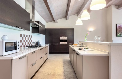 Trequanda Villa | Villa Aquila-Cignella Resort Acommodation Tuscany