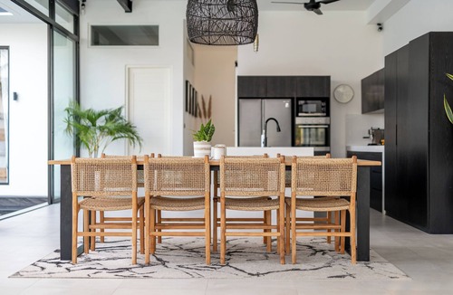 Batu Bolong Villa | Villa Bali Escape– Private Ricefield Retreat, Steps from the Canggu Action