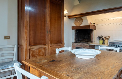 Montefollonico House | Villa Banditello, Secluded, Panoramic Views of Montepulciano Valley