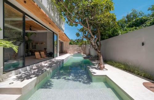 Batubelig Villa | Villa Batu, Superb 4BR beachside