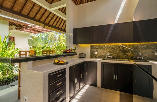 Sunset Road Villa | Villa Beji a cozy villa for family holiday in central Seminyak