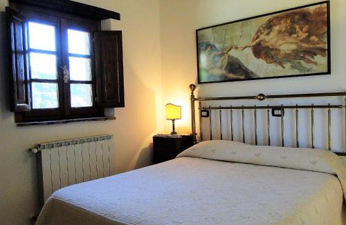 Mologno Villa | Villa Bella Vista - Peaceful Tuscan Villa