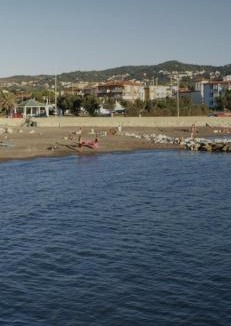 Livorno Apartment | Villa Bianca a few steps by the sea with exclusive garden & jacuzzi