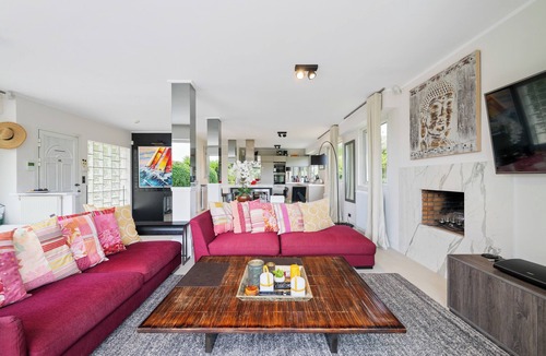 La Croix des Gardes Villa | VILLA CANNES: V. private, 15 mins walk to beach. Child friendly. Salt water pool