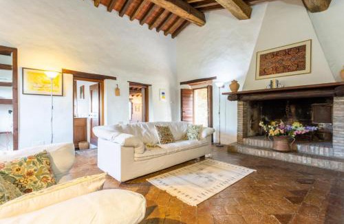 Montegabbione Villa | Villa Caporlese Large Private Pool WiFi