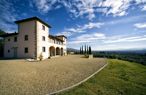 Loro Ciuffenna Villa | Villa Casaforte Between Florence And Arezzo - WiFi - Pool Luxury Villa
