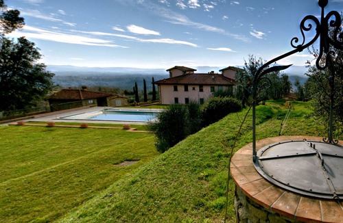 Loro Ciuffenna Villa | Villa Casaforte Between Florence And Arezzo - WiFi - Pool Luxury Villa