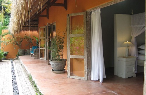 Cepaka Villa | VILLA CEPAKA 'FRANGIPANI' ROOM.
