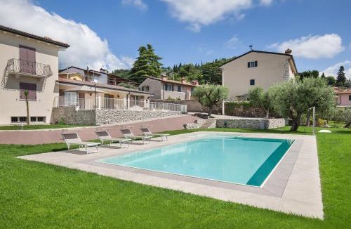 Cavaion Veronese Villa | Villa Chiara APT 1- Appartamento in villa con piscina
