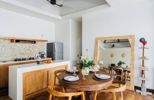 Sunset Road Villa | Villa Chloe Seminyak