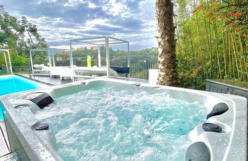 Les Termes Villa | Villa Colina Cannes 8 People 4 Bedrooms Swimming pool & SPA (parties not allowed)