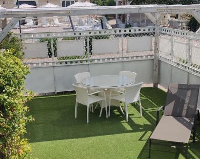Cossignano Apartment | Villa Contessina
