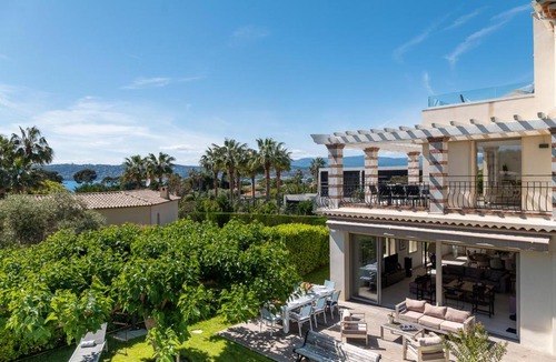 Cap-d'Antibes Villa | Villa de luxe vue mer Cap d'Antibes