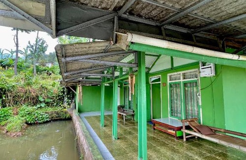 Cipanas Villa | Villa DiDu, Puncak 2