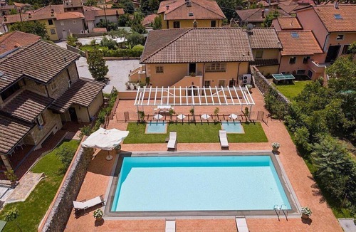 Camaiore Villa | Villa Dolceamara: An elegant three-story villa situated in a quiet location, a few minutes from the town center, with Free WI-FI.