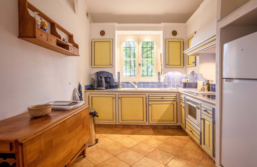 La Rouviere Villa | Villa 'Domaine Du Golf De Roquebrune' with Sea View, Wi-Fi and Air Conditioning