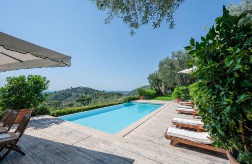 Camaiore Villa | Villa Eden Forte Dei Marmi With Private Infinity Pool