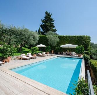 Camaiore Villa | Villa Eden Forte Dei Marmi With Private Infinity Pool