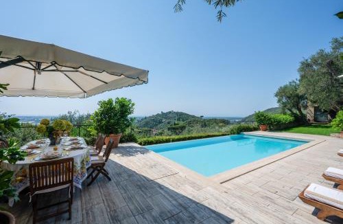 Camaiore Villa | Villa Eden Forte Dei Marmi With Private Infinity Pool