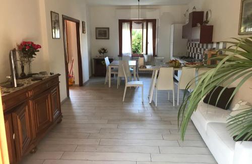 Nocchi Villa | Villa Ester
