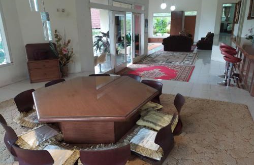 Batu Villa | Villa Fiedo with Mountain View
