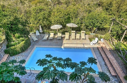 Sant'Agnello House | Villa Fillide B: A cozy apartment surrounded by the greenery, with Free WI-FI.