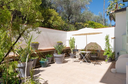 La Californie Villa | Villa Fleur I Stunning villa located in Nice