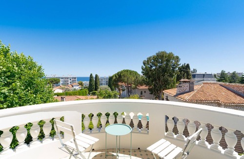La Californie Villa | Villa Fleur I Stunning villa located in Nice