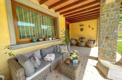 Gragnola Villa | Villa Giulia