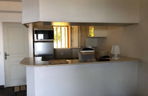 Le Dramont Villa | Villa, golden island view, a stone's throw from the beach. Breathtaking view!