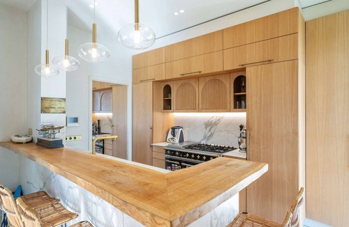 La Croix des Gardes House | Villa Grand Largue