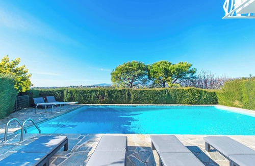 Cagnes-sur-Mer House | Villa Grenouillere - Vue Mer - Fitness - Sauna