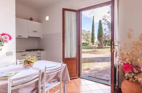 Santarello Apartment | Villa Il Pineto - Art Suite Apartment