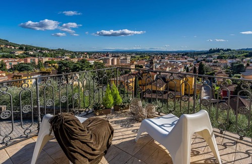 Pescia Villa | VILLA IL TORRIONE: Elegance and luxury home between Lucca and Florence with SPA