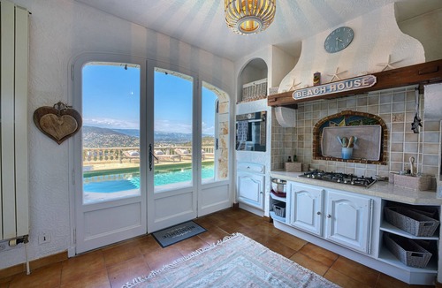 Theoule-sur-Mer Villa | Villa in fabulous THEOULE SUR MER with Stunning Sea views and The Bay of Cannes